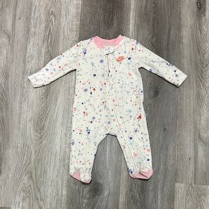Nike White and Pink Kids‎ One Piece